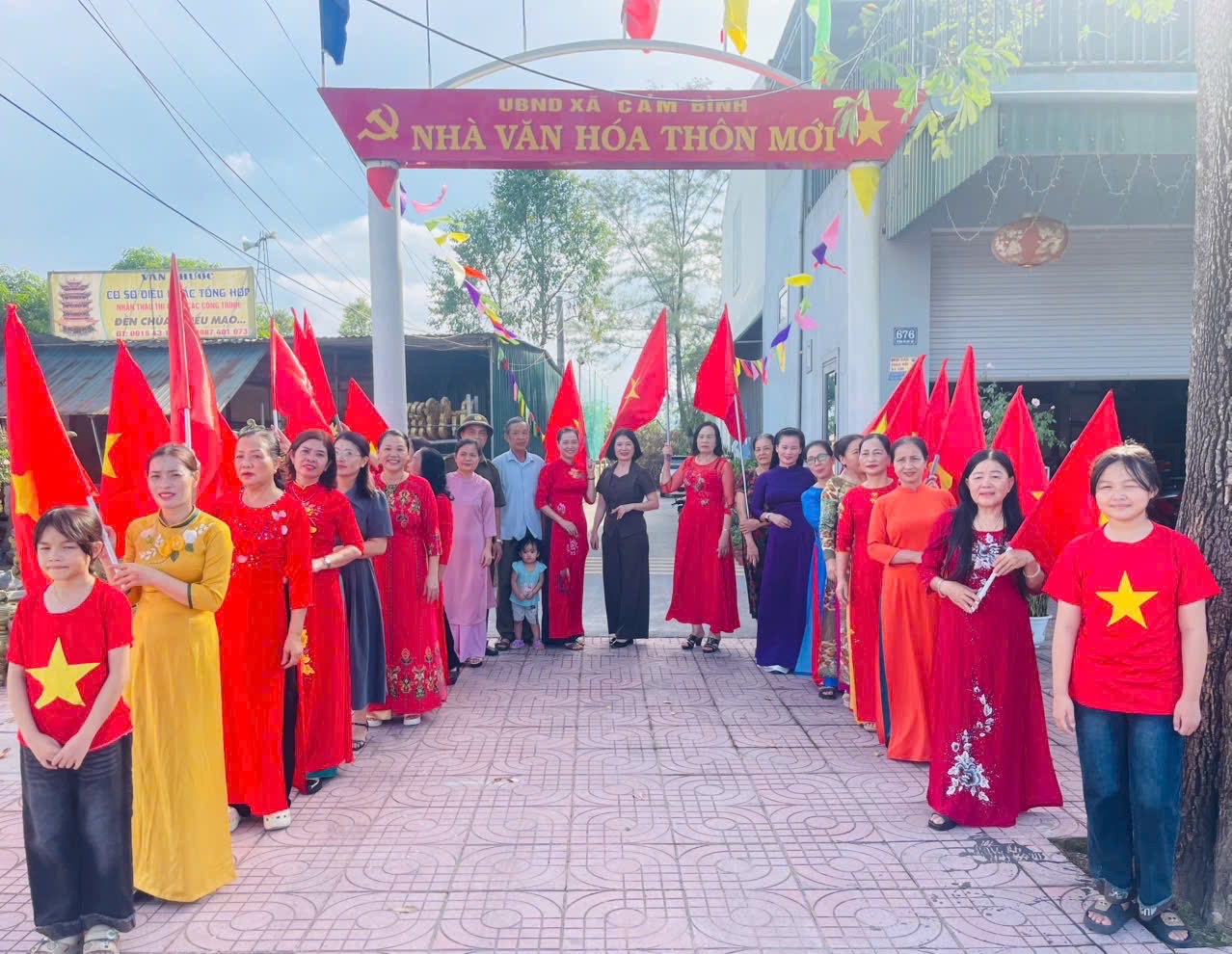 CHÀO MỪNG ĐẠI HỘI ĐẠI BIỂU MẶT TRẬN TỔ QUỐC VIỆT NAM XÃ CẨM BÌNH