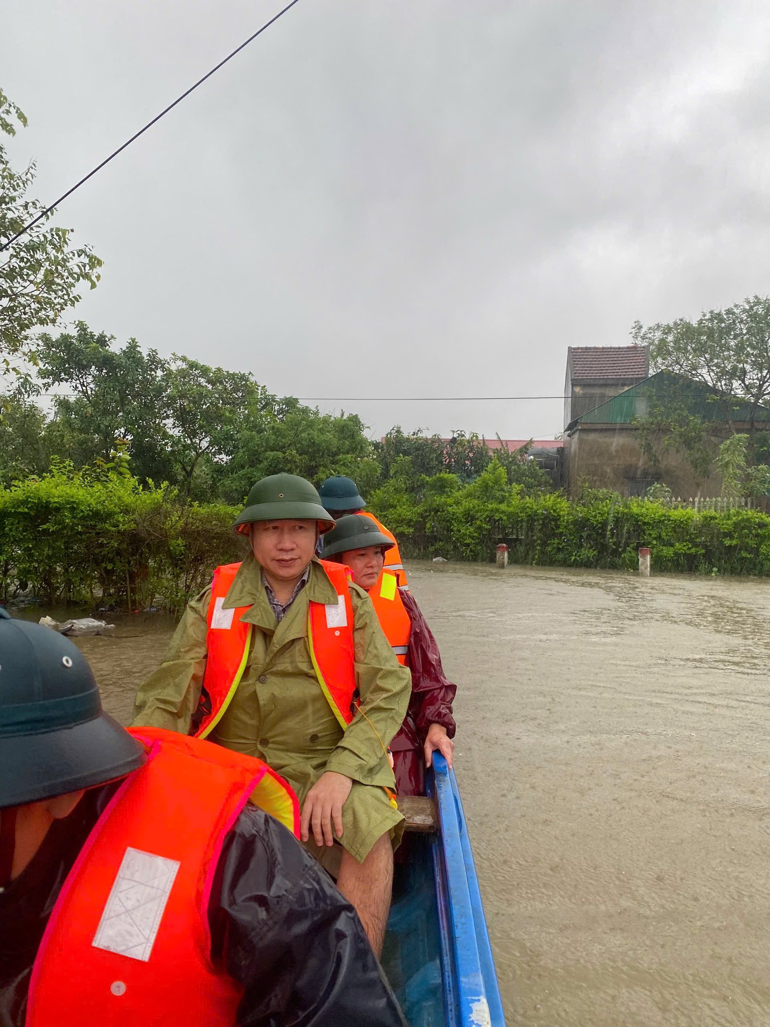SỐ ĐIỆN THOẠI BAN CHỈ HUY XÃ CẨM BÌNH ĐỂ NHÂN DÂN LIÊN HỆ KHI GẶP KHÓ KHĂN CẦN HỖ TRỢ.