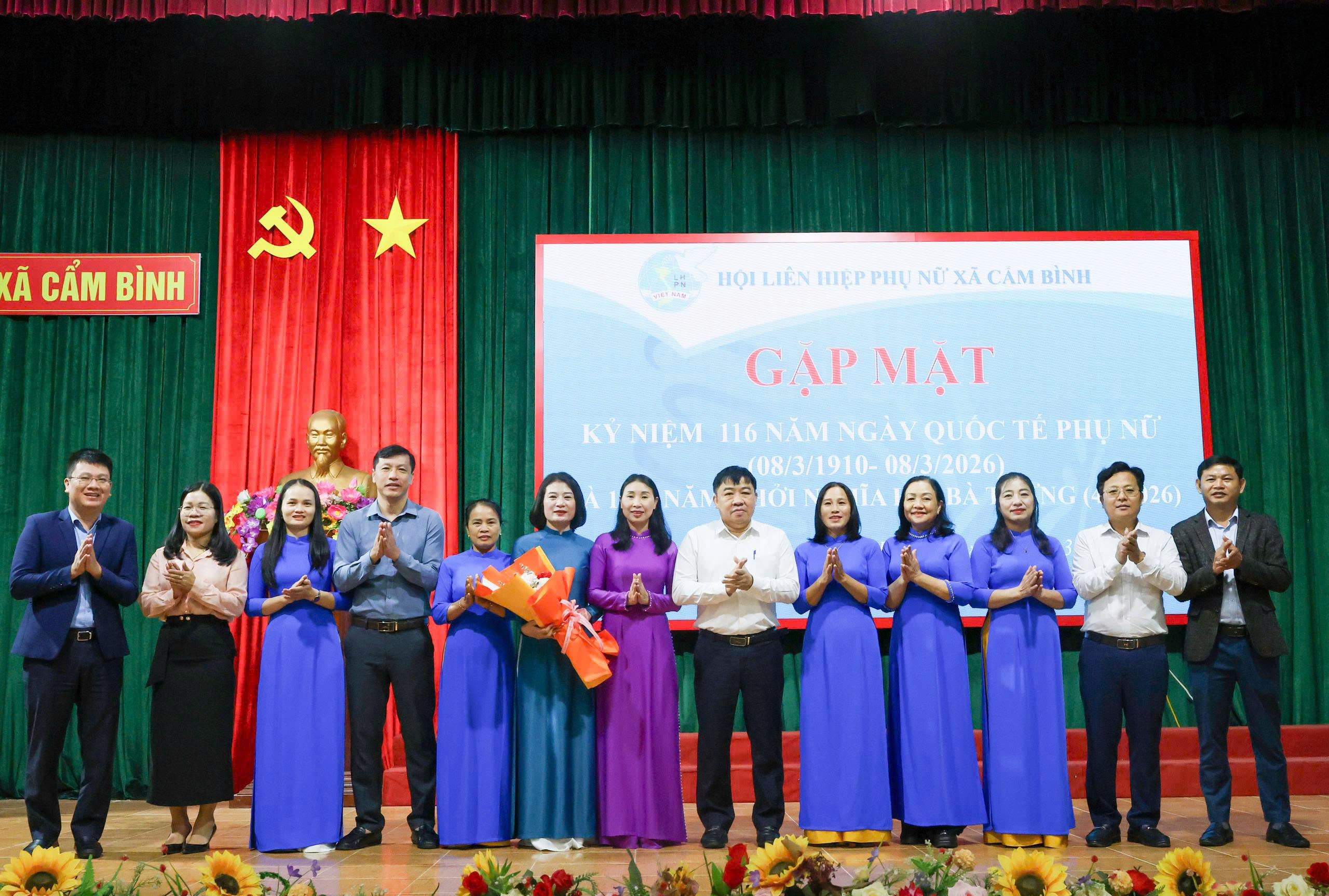 HỘI LHPN XÃ CẨM BÌNH GẶP MẶT TRUYỀN THỐNG, ĐỠ ĐẦU TRẺ MỒ CÔI VÀ TUYÊN TRUYỀN BẦU CỬ QUỐC HỘI KHÓA XVI, HĐND CÁC CẤP