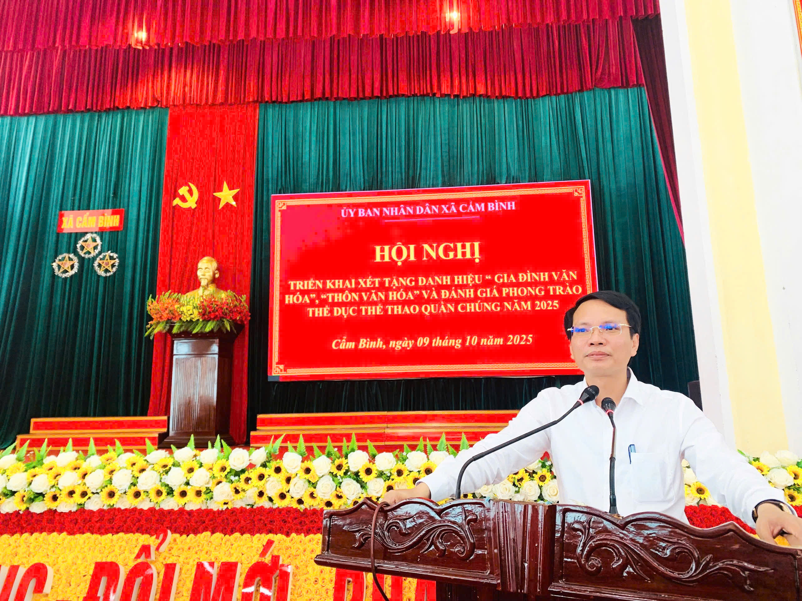 Xã Cẩm Bình tổ chức hội nghị triển khai Hướng dẫn xét tặng Danh hiệu “Gia đình văn hoá”, “Thôn văn hóa” và đánh giá phong trào thể dục thể thao quần chúng năm 2025.