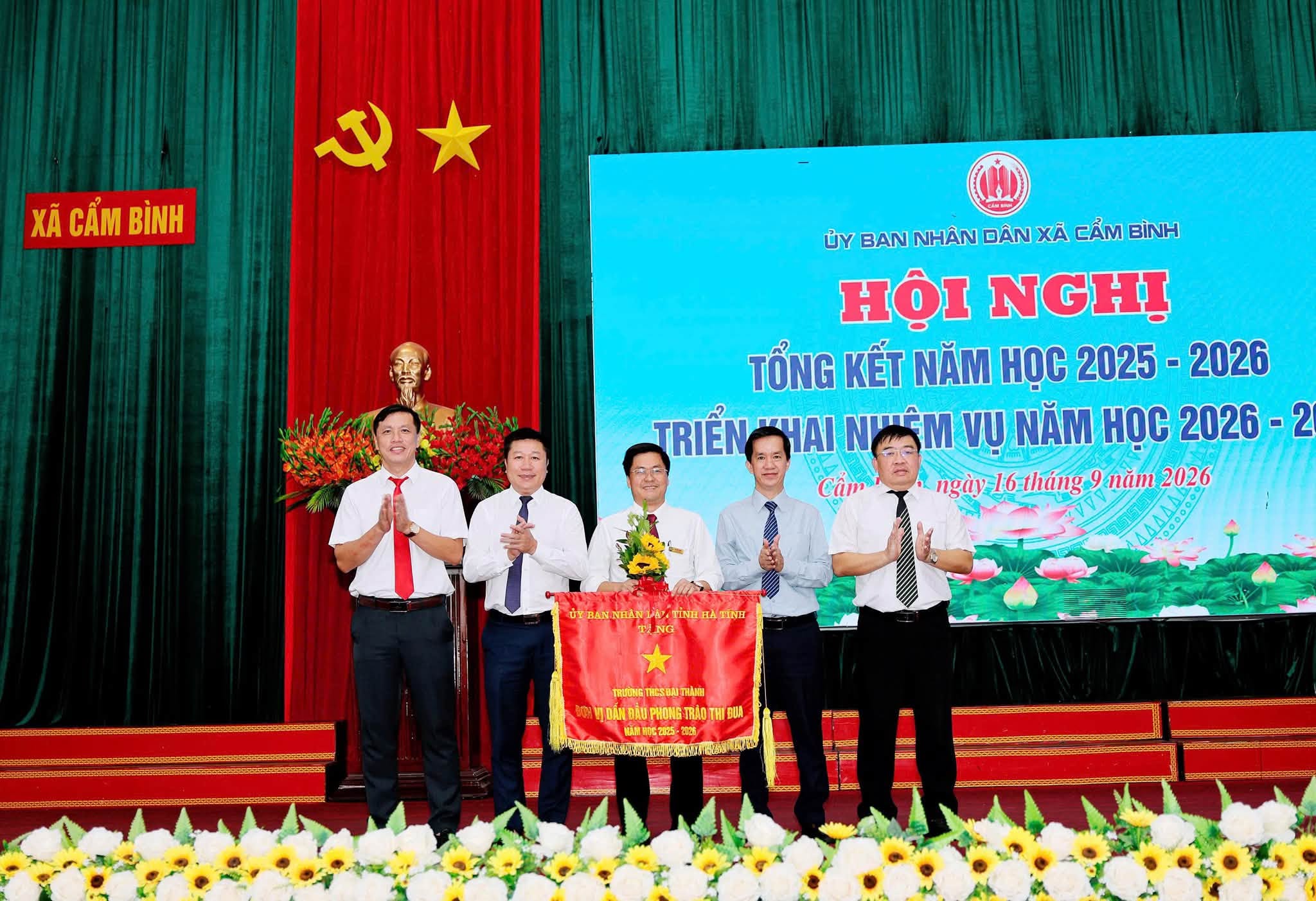 Xã Cẩm Bình tổng kết năm học 2025-2026, triển khai nhiệm vụ năm học 2026-2027