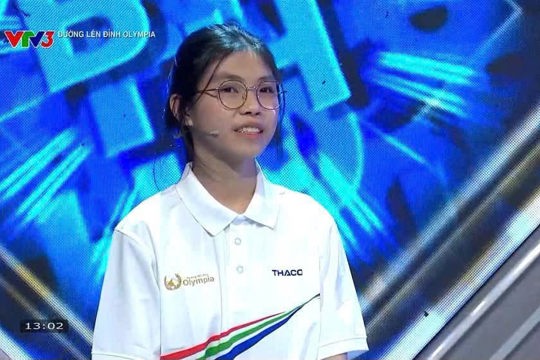 Chúc mừng thí sinh Lê Thị Hoài Thu xuất sắc trở thành Thủ khoa khối B00 tỉnh Hà Tĩnh 