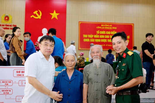 Xã Cẩm Bình phối hợp thu nhận Mẫu ADN cho Thân nhân Liệt sĩ