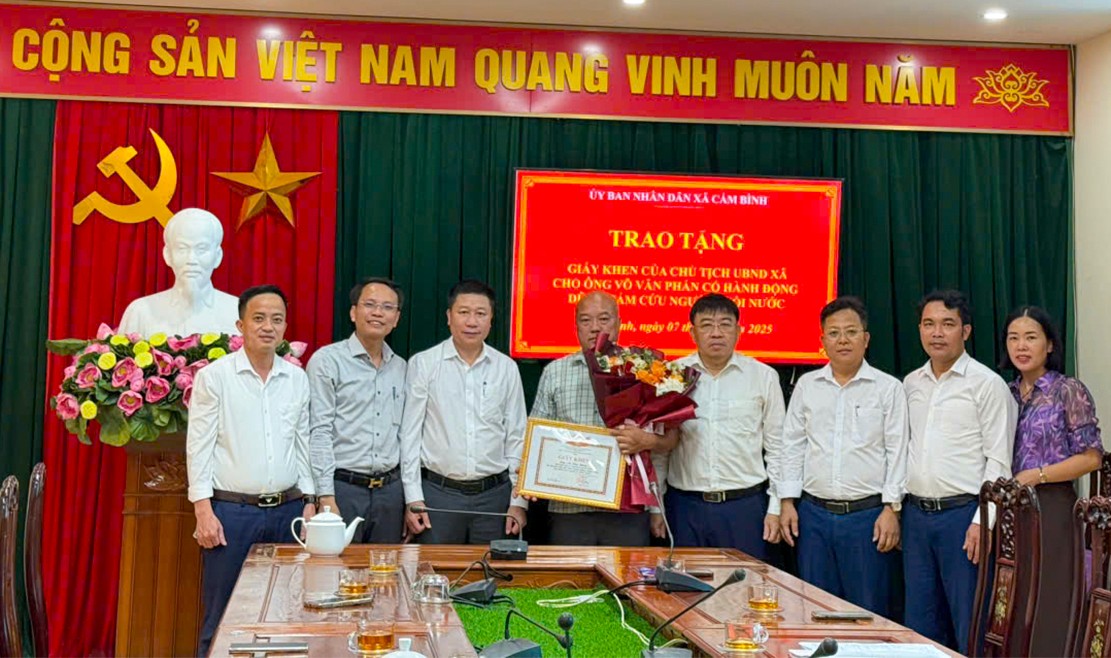 Nêu gương người tốt việc tốt 