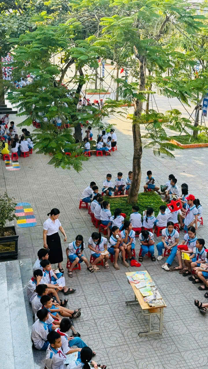 z7744802335688_3f35a86eae7abc5fe1d127c487b35ec3.jpg